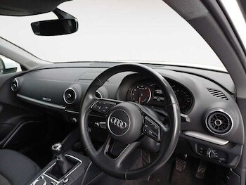 Used Audi A3 undefined for sale - 77814423: Photo