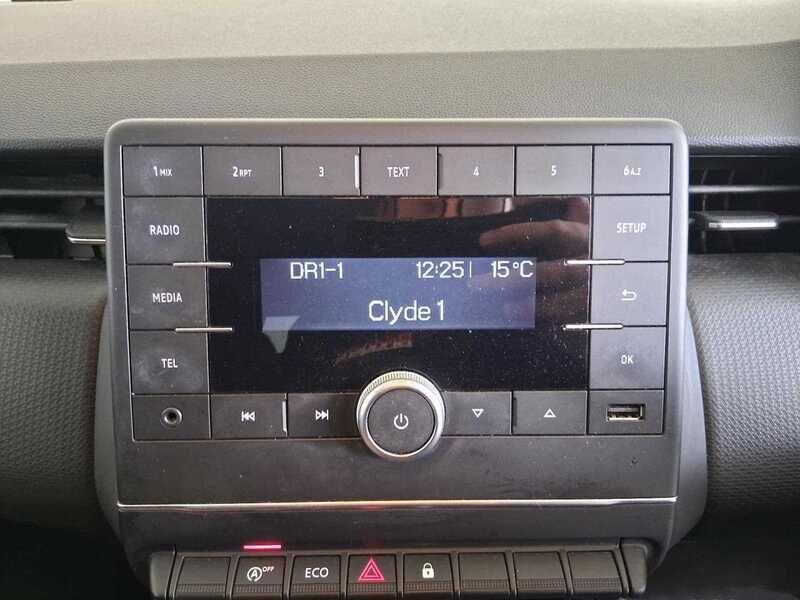 Used Renault Clio 2020 for sale - 76136978: Photo 16