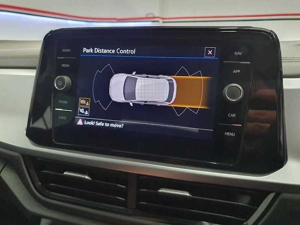 Used Volkswagen T-Roc 2024 for sale - 76137348: Photo 16