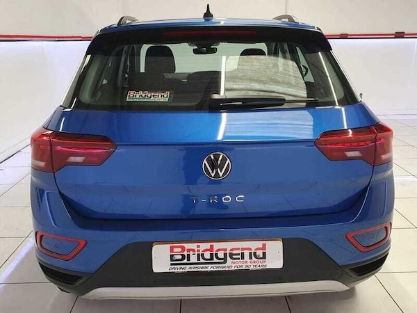 Used Volkswagen T-Roc 2024 for sale - 76137348: Photo 5