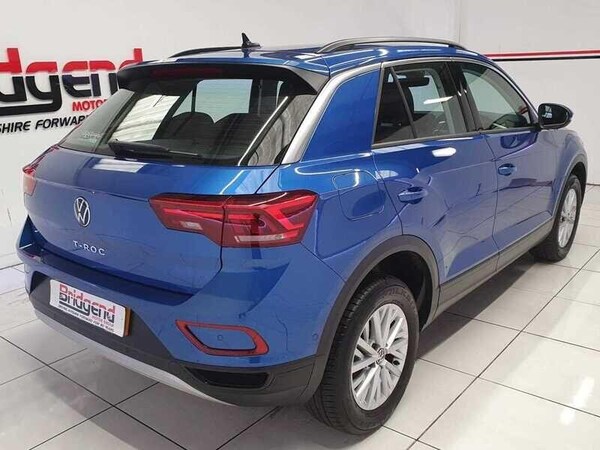 Used Volkswagen T-Roc 2024 for sale - 76137348: Photo 6