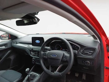 Used Ford Focus 2019 for sale - 77663663: Photo