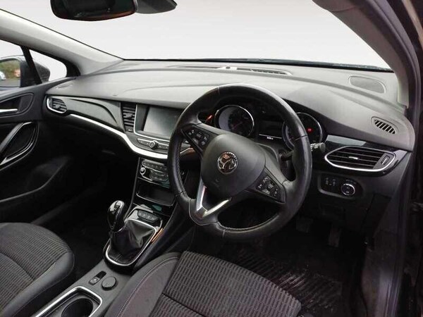 Used Vauxhall Astra 2021 for sale - 76251287: Photo 5