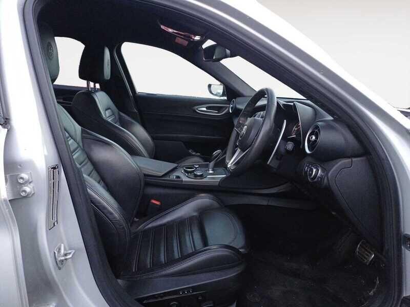 Used Alfa Romeo Giulia 2020 for sale - 76457330: Photo 4