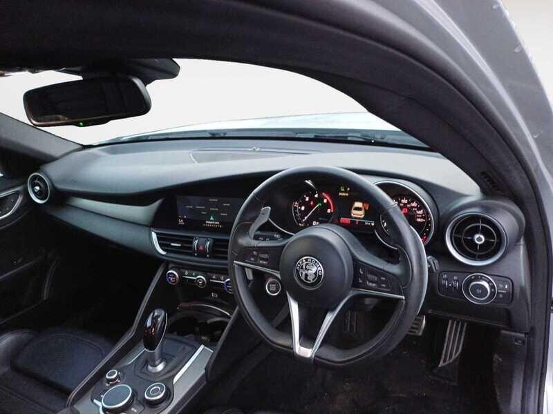 Used Alfa Romeo Giulia 2020 for sale - 76457330: Photo 5