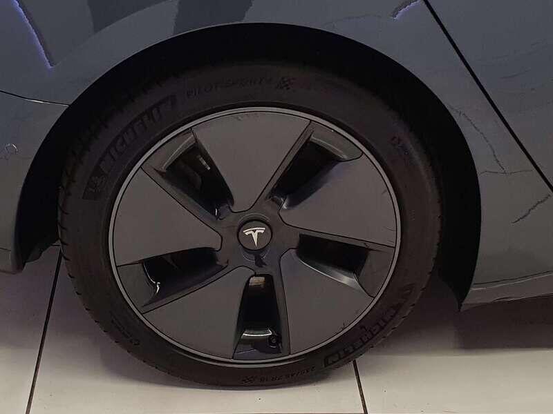 Used Tesla Model 3 2020 for sale - 76137036: Photo 8
