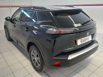 Used Peugeot 2008 2022 for sale - 78767089: Photo