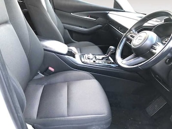 Used Mazda CX-30 2022 for sale - 77044840: Photo