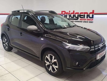 Used Dacia Sandero Stepway 2023 for sale - 77813997: Photo