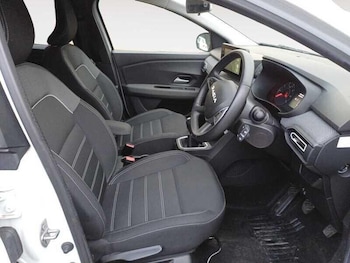 Used Dacia Jogger 2023 for sale - 76251163: Photo 4