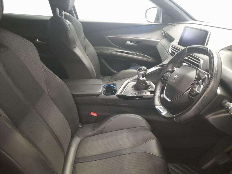 Used Peugeot 3008 2020 for sale - 77045248: Photo 11