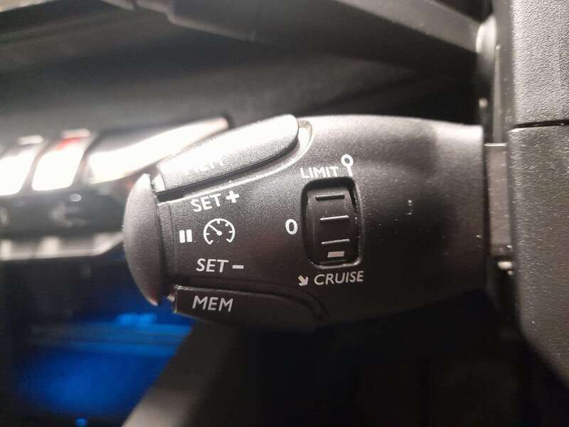 Used Peugeot 3008 2020 for sale - 77045248: Photo 20