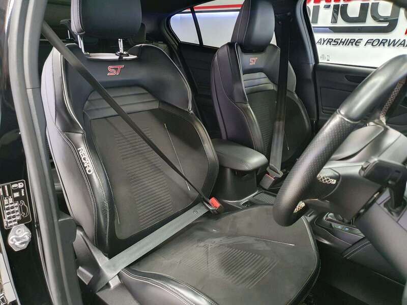 Used Ford Focus 2020 for sale - 77045256: Photo 15