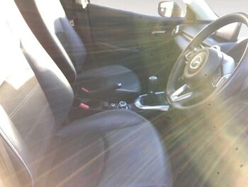 Used Mazda Mazda2 2020 for sale - 76597009: Photo