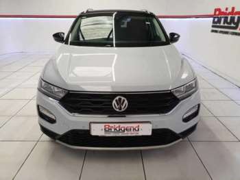 Used Volkswagen T-Roc 2019 for sale - 74921533: Photo