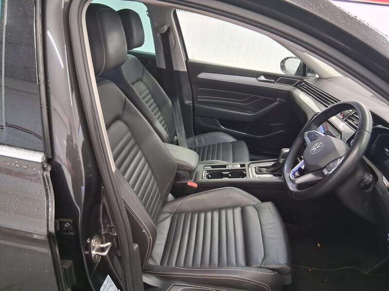 Used Volkswagen Passat 2021 for sale - 77814105: Photo 11