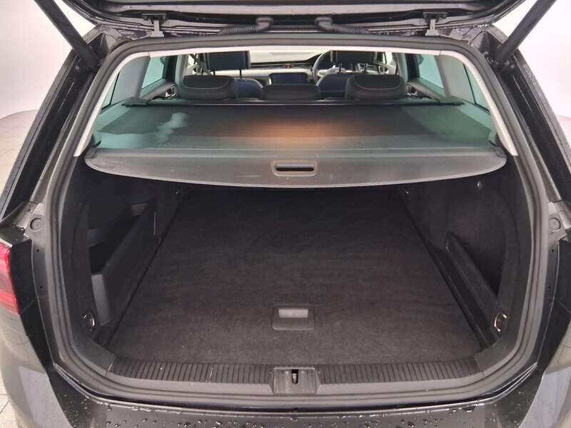 Used Volkswagen Passat 2021 for sale - 77814105: Photo 8