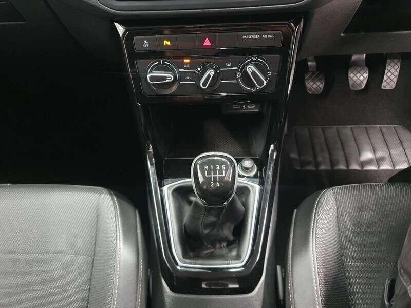 Used Volkswagen T-Cross 2023 for sale - 76135904: Photo 19