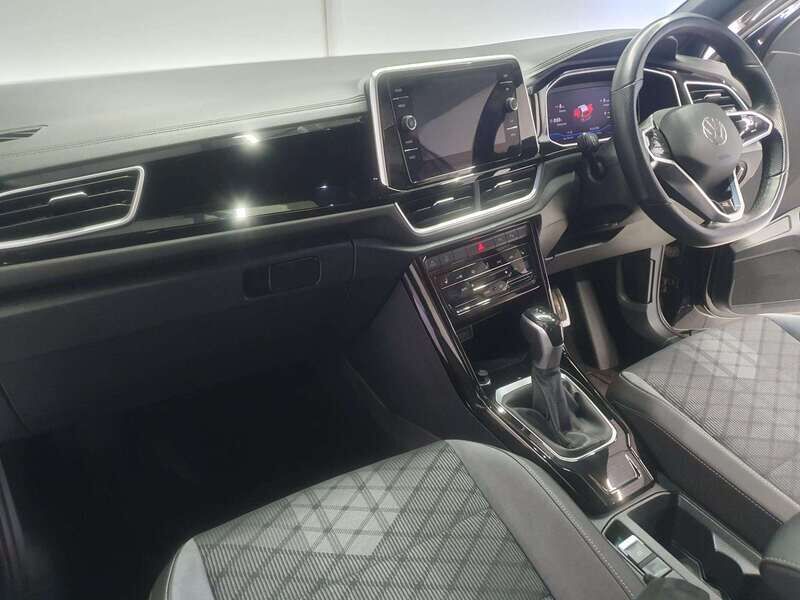 Used Volkswagen T-Roc 2022 for sale - 77813927: Photo 25