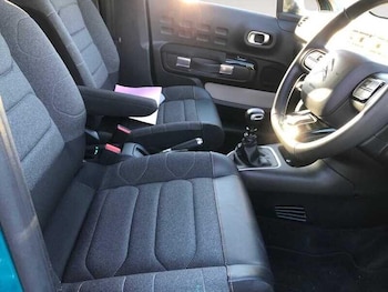 Used Citroen C3 2023 for sale - 76137890: Photo