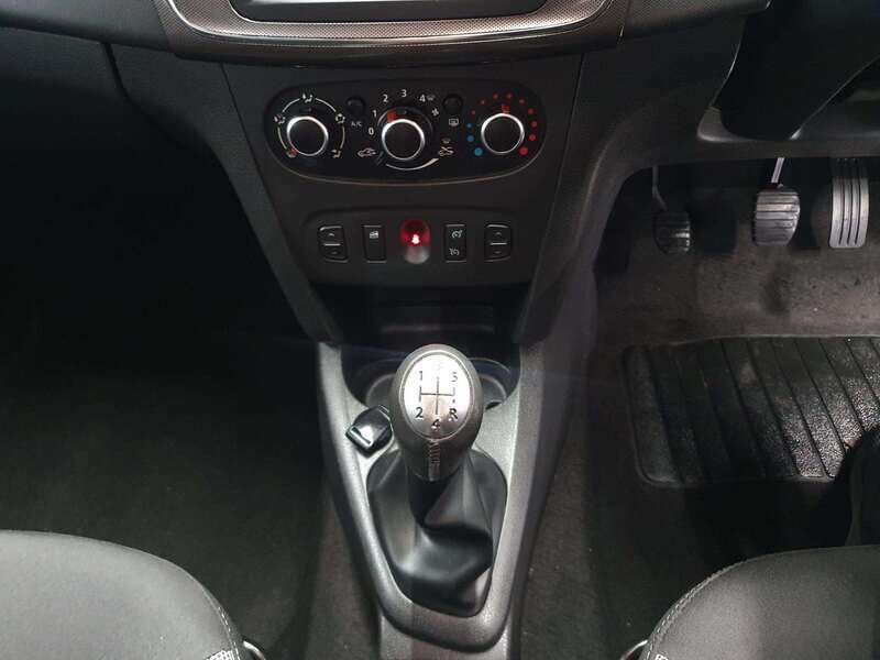 Used Dacia Sandero Stepway 2019 for sale - 77045221: Photo 19