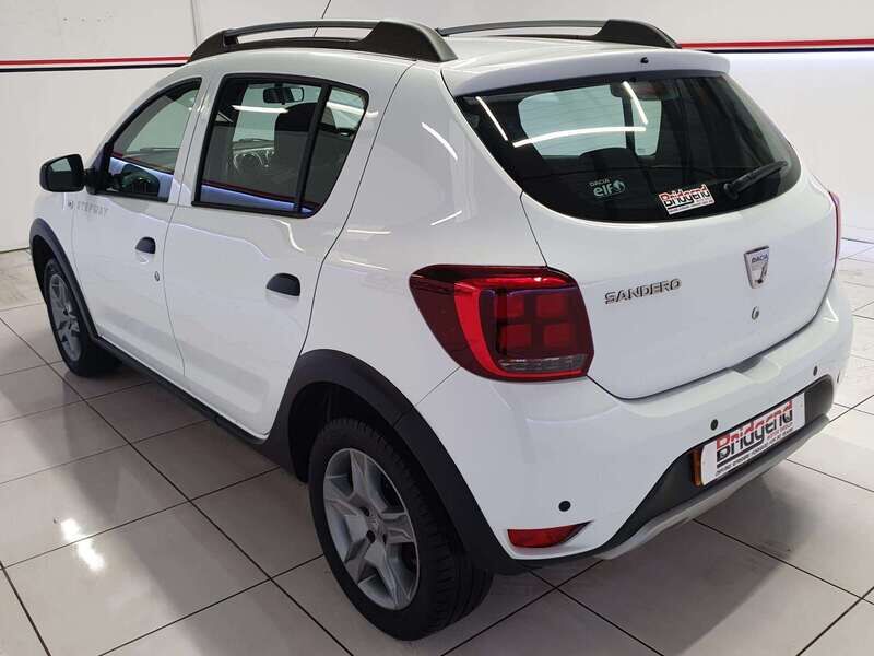 Used Dacia Sandero Stepway 2019 for sale - 77045221: Photo 4