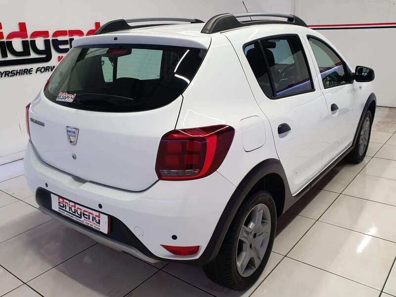 Used Dacia Sandero Stepway 2019 for sale - 77045221: Photo 6
