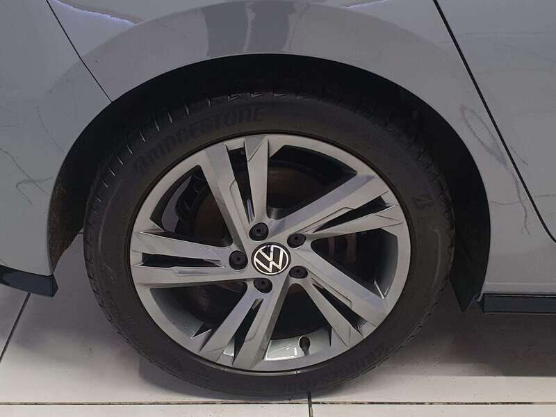 Used Volkswagen Golf 2021 for sale - 77813932: Photo 8