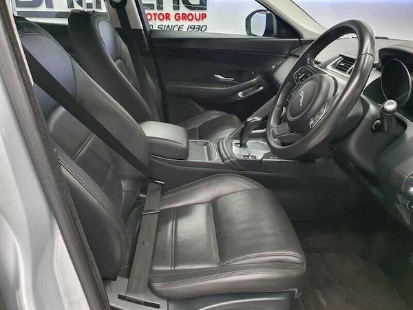 Used Jaguar E-Pace 2018 for sale - 76294687: Photo 12