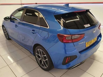 Used Kia Ceed 2019 for sale - 79310006: Photo