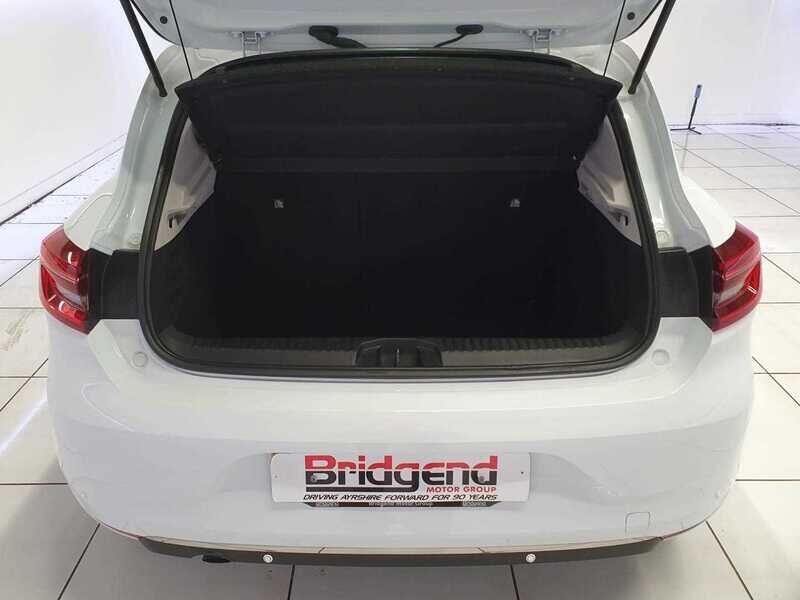 Used Renault Clio 2020 for sale - 76135883: Photo 7