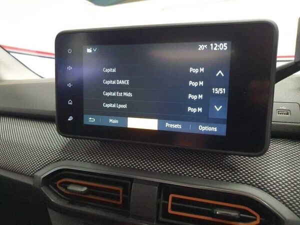 Used Dacia Sandero Stepway 2022 for sale - 76137379: Photo 17
