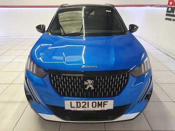 Used Peugeot 2008 2021 for sale - 79309945: Photo