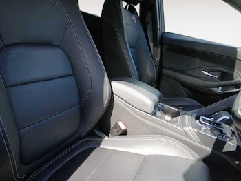 Used Jaguar E-Pace 2023 for sale - 79332324: Photo
