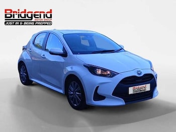 Used Toyota Yaris 2023 for sale - 78984012: Photo