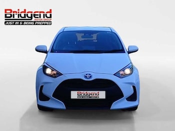 Used Toyota Yaris 2023 for sale - 78984012: Photo