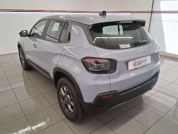 Used Jeep Avenger 2025 for sale - 79309350: Photo