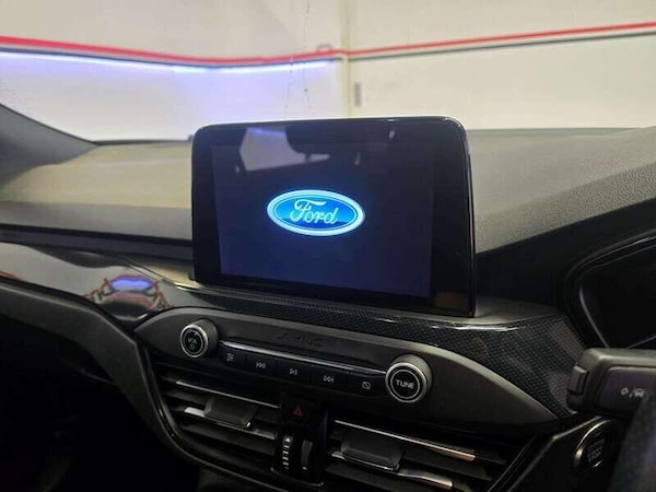 Used Ford Focus 2019 for sale - 76137934: Photo 15