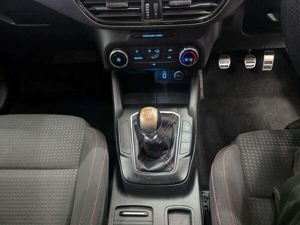 Used Ford Focus 2019 for sale - 76137934: Photo 19