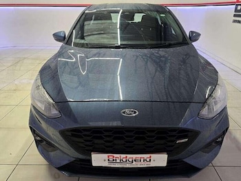 Used Ford Focus 2019 for sale - 76137934: Photo 2
