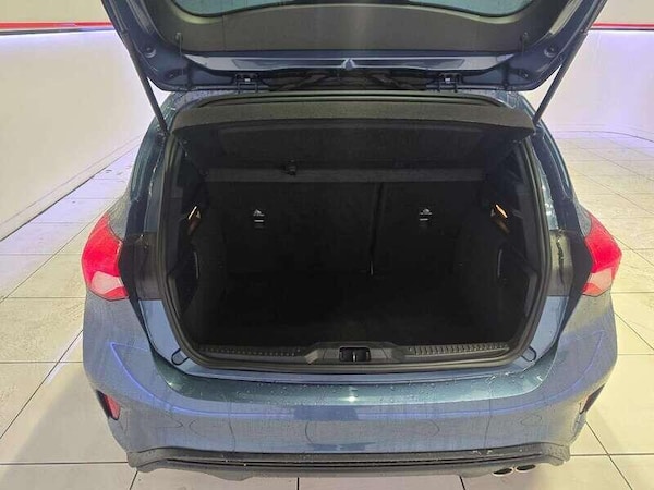 Used Ford Focus 2019 for sale - 76137934: Photo 7
