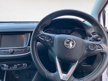 Used Vauxhall Crossland X 2018 for sale - 79432218: Photo