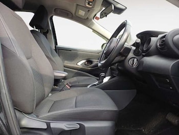 Used Toyota Yaris 2021 for sale - 79195688: Photo