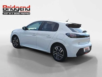 Used Peugeot 208 2023 for sale - 79309992: Photo
