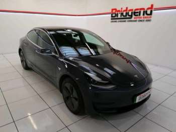 2019 (69) - Standard Range Plus Saloon 4dr Electric Auto RWD (241 bhp)