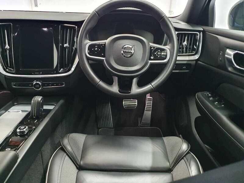 Used Volvo V60 2021 for sale - 76138437: Photo 10