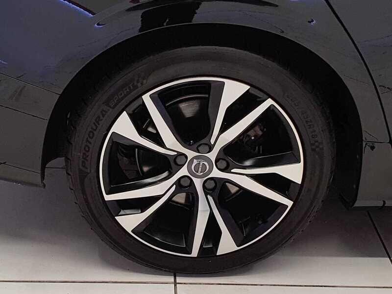 Used Volvo V60 2021 for sale - 76138437: Photo 8