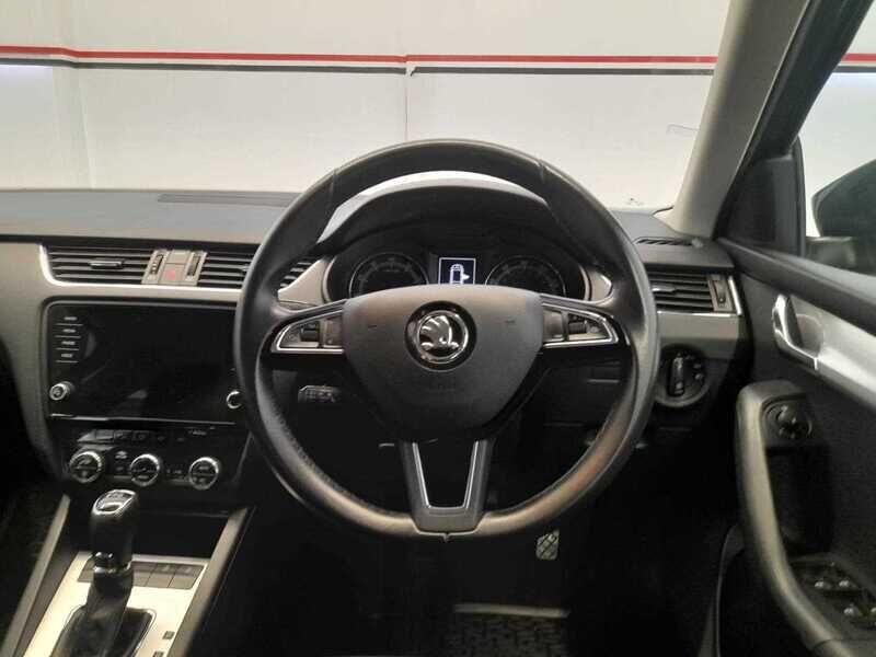 Used Skoda Octavia 2019 for sale - 76472295: Photo 9