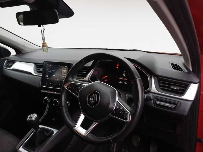 Used Renault Captur 2022 for sale - 77814004: Photo 3