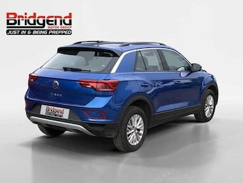 Used Volkswagen T-Roc 2024 for sale - 75401444: Photo